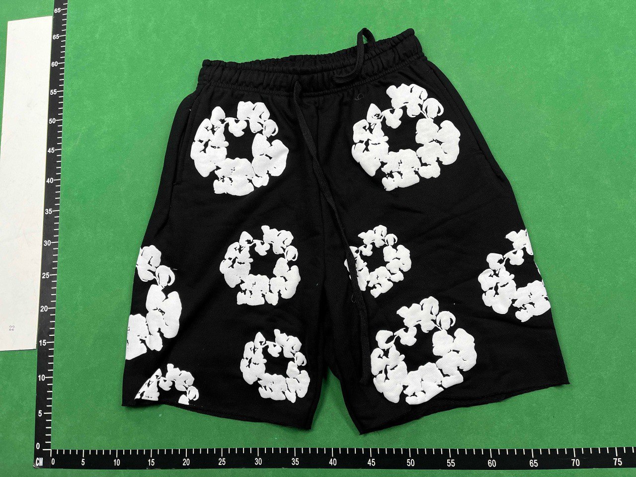 Denim Tears foam kapok shorts                                                                                              