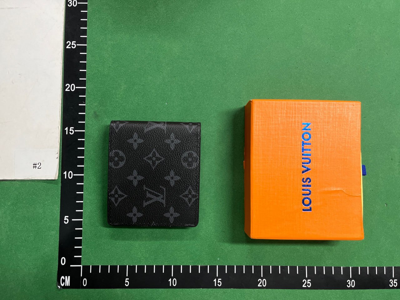  LOUIS VUITTON  wallet 