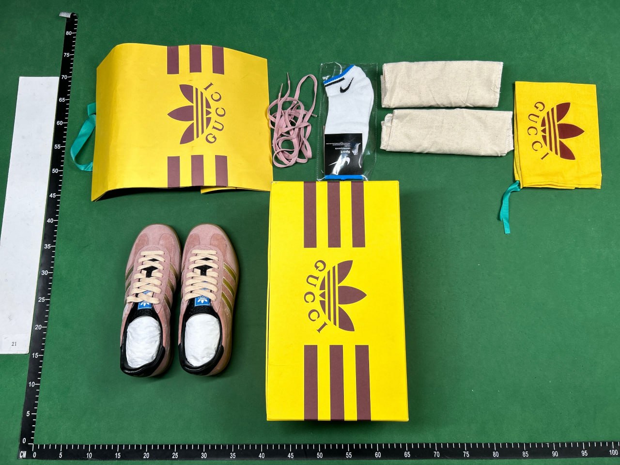 Gucci x Adidas                                                                                              