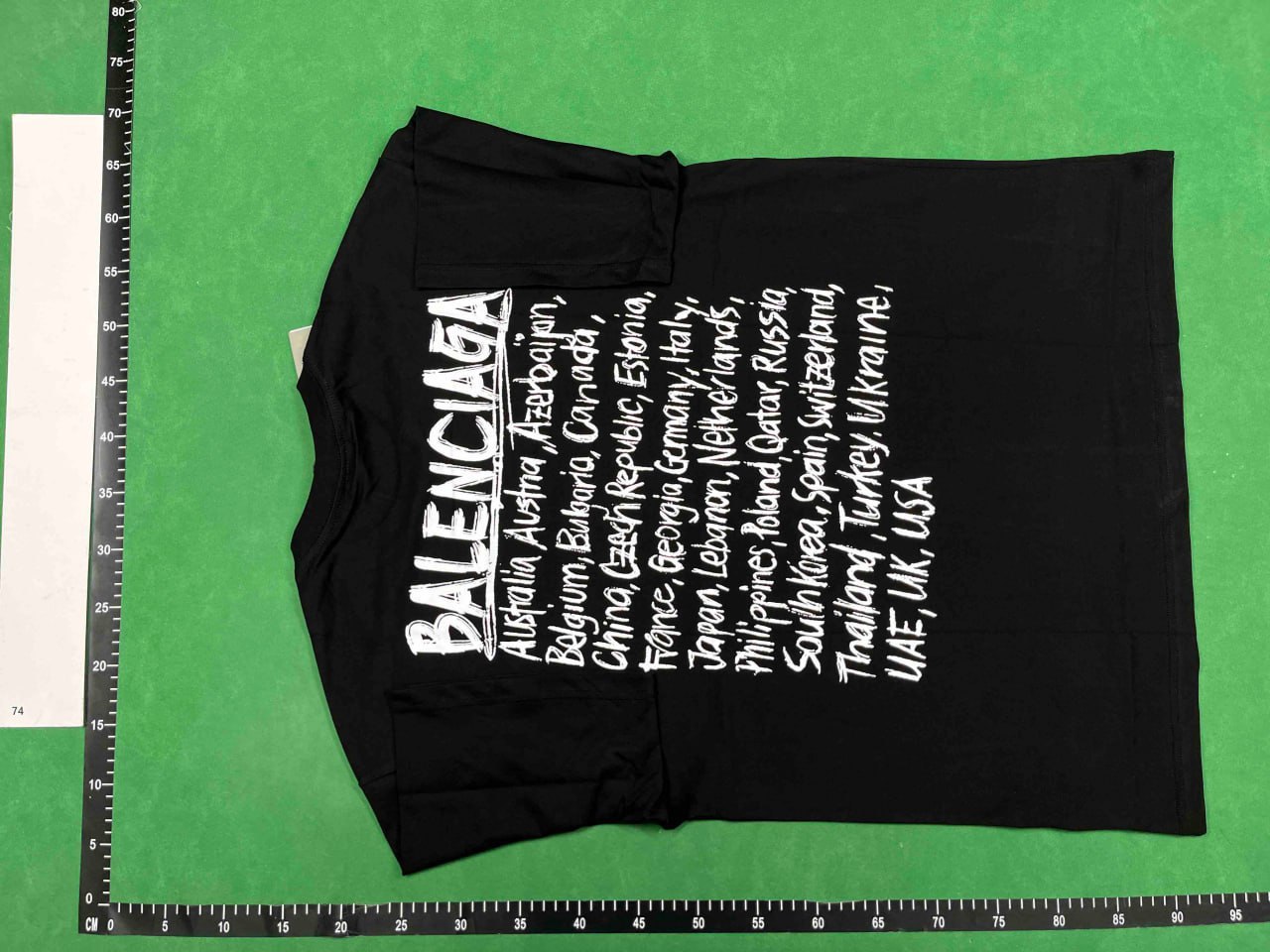 Balenciaga T-shirt (40 Style)