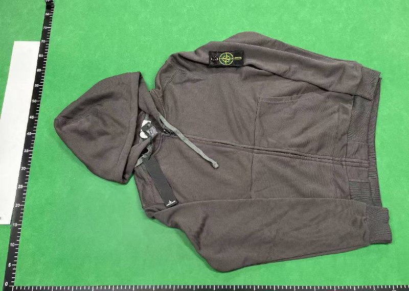  Stone island hoodie  !