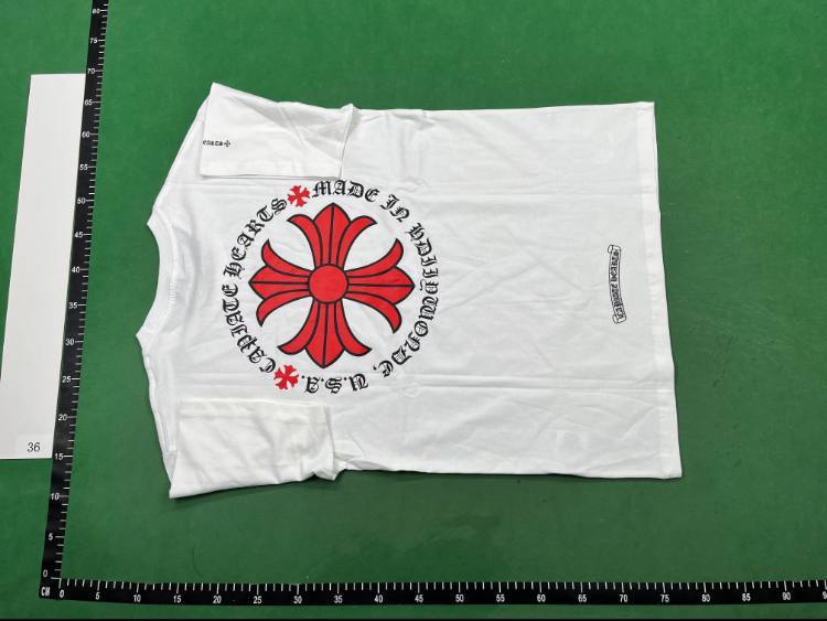 Chrome hearts T-shirt   (36 CP)