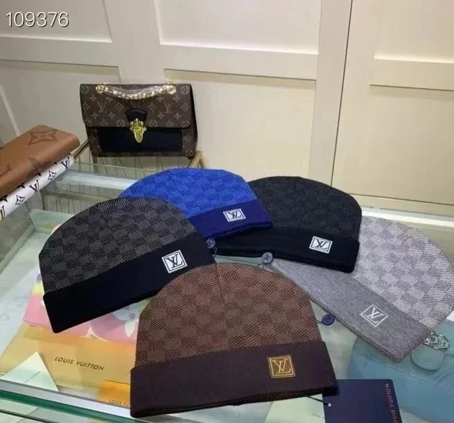 Lv winter hat【Top quality】