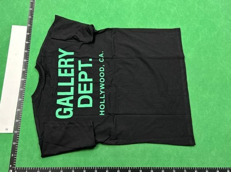  Camiseta Gallery Dept