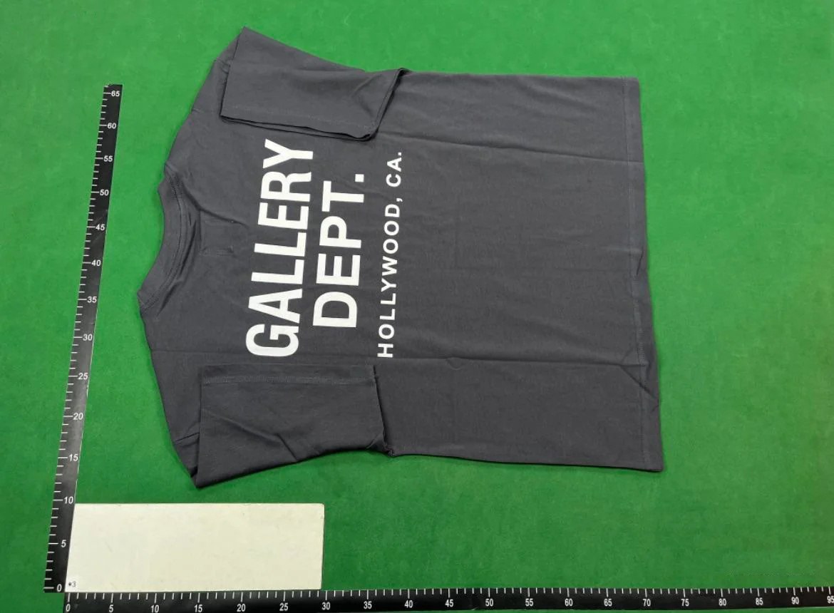  Camiseta Gallery Dept