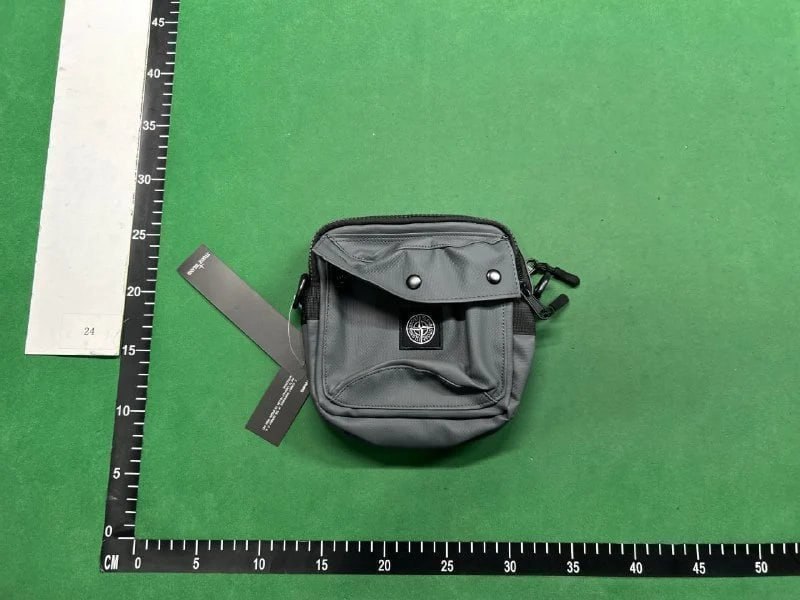 Stone island bag  (23 CP)