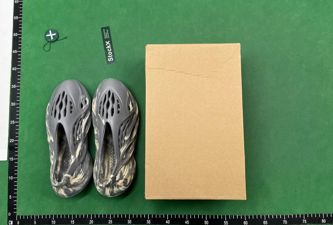 yeezy foam runner