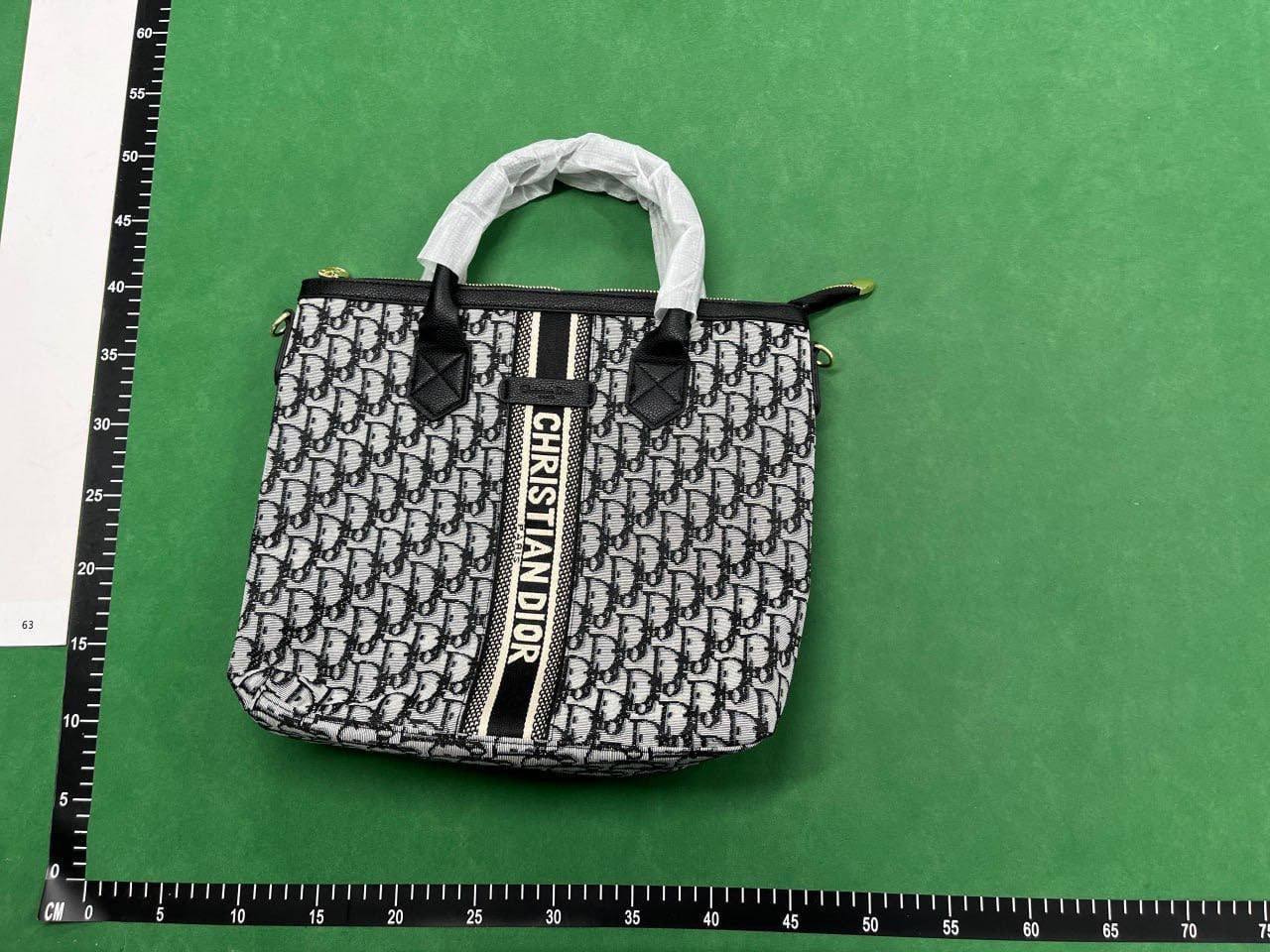  Dior bags