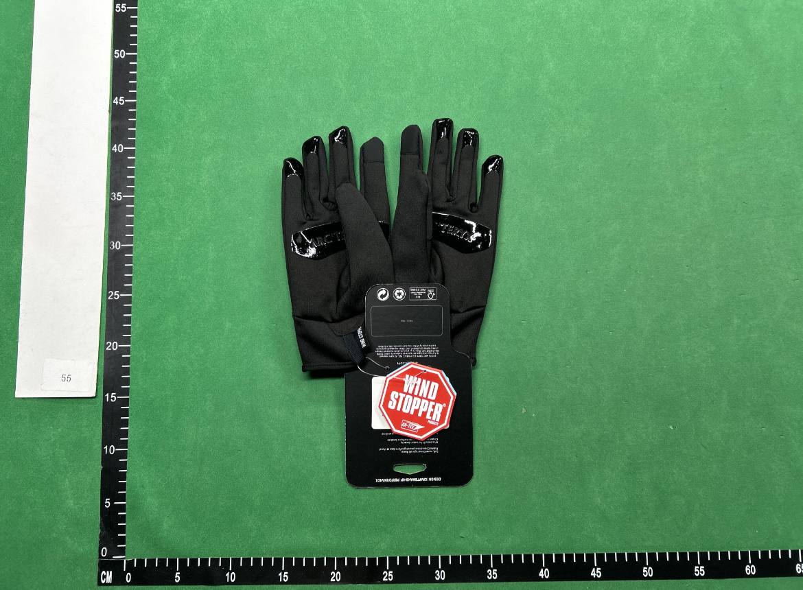  THE NORTH FACE & ARCTERYX GLOVES