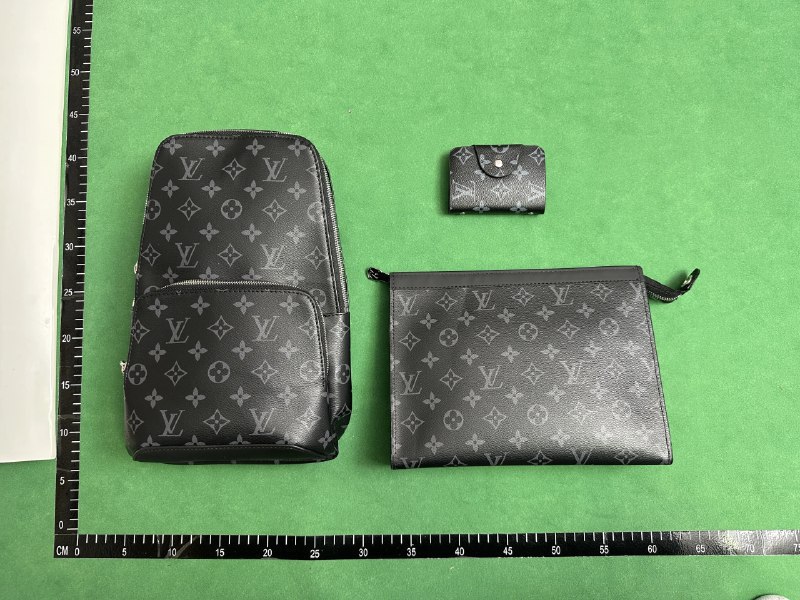 LV Dior bag set ( 22 + styles)