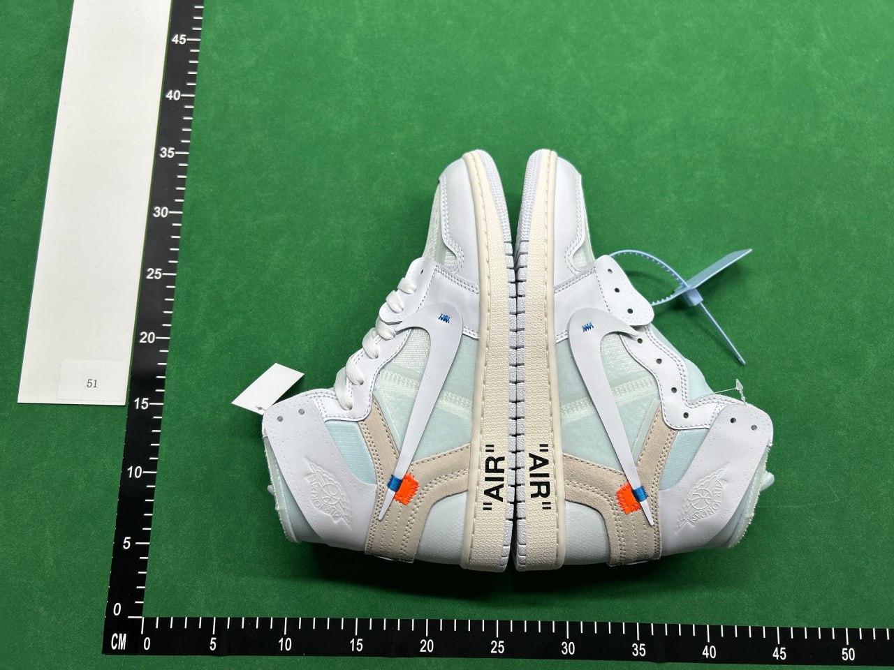 OFF-WHITE x Jordan Air Jordan 1 High The Ten Chicago