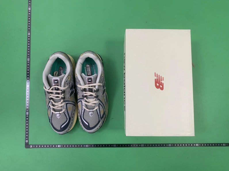  New Balance 19O6D