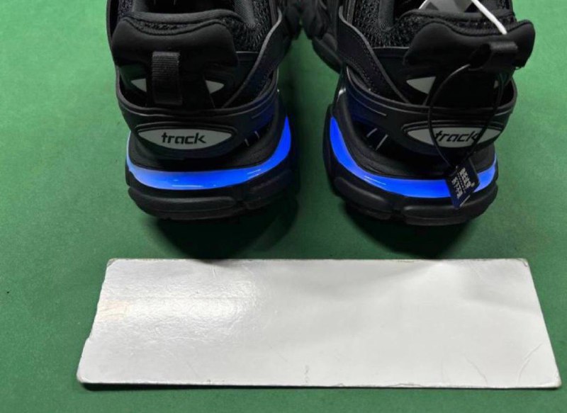 :Balenciaga Track 3.0