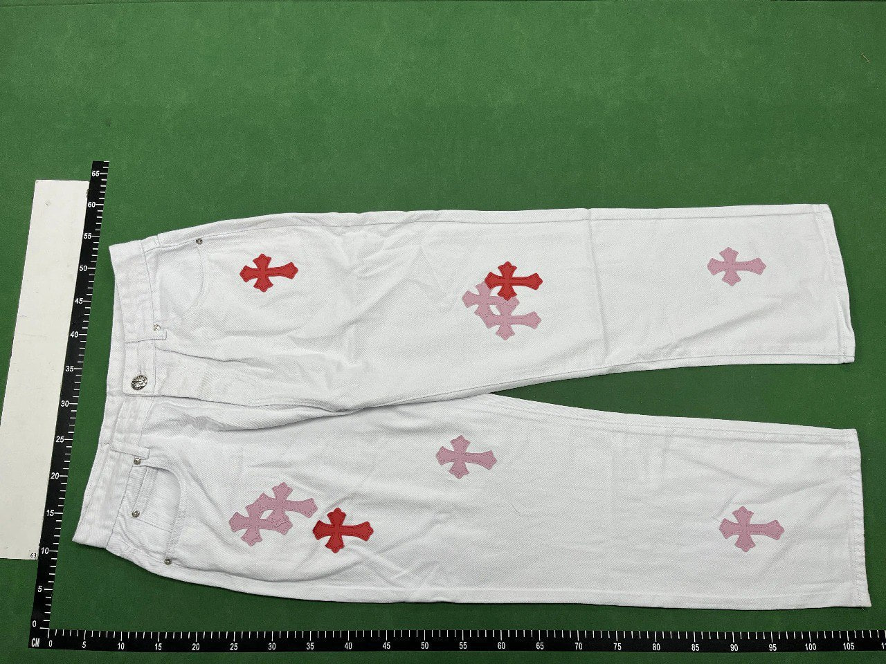Chrome hearts jeans  (14 CP)