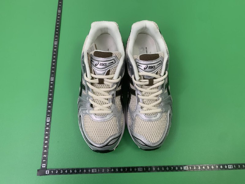 ASICS Gel Kayano 14