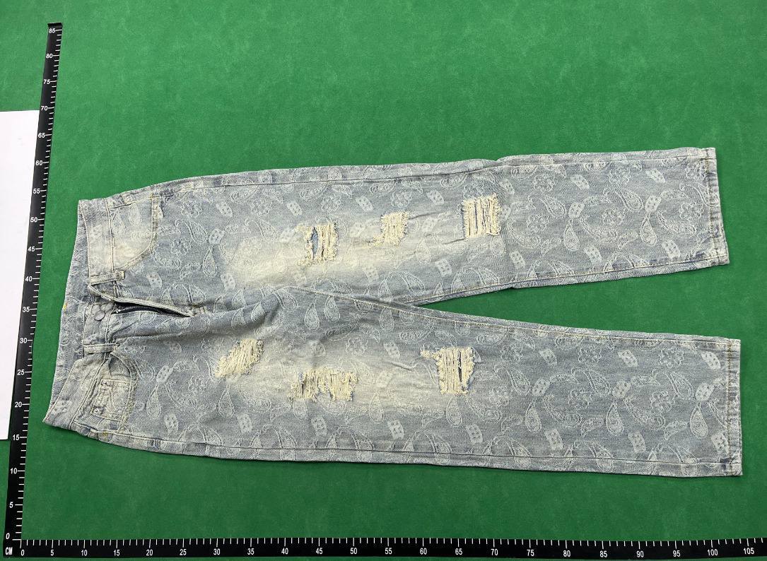 Supreme Jeans