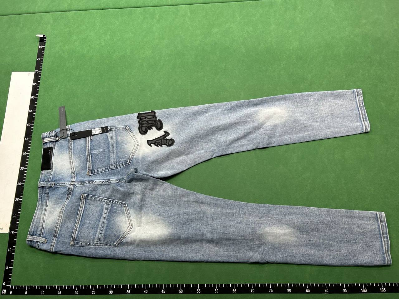 Ami Jeans