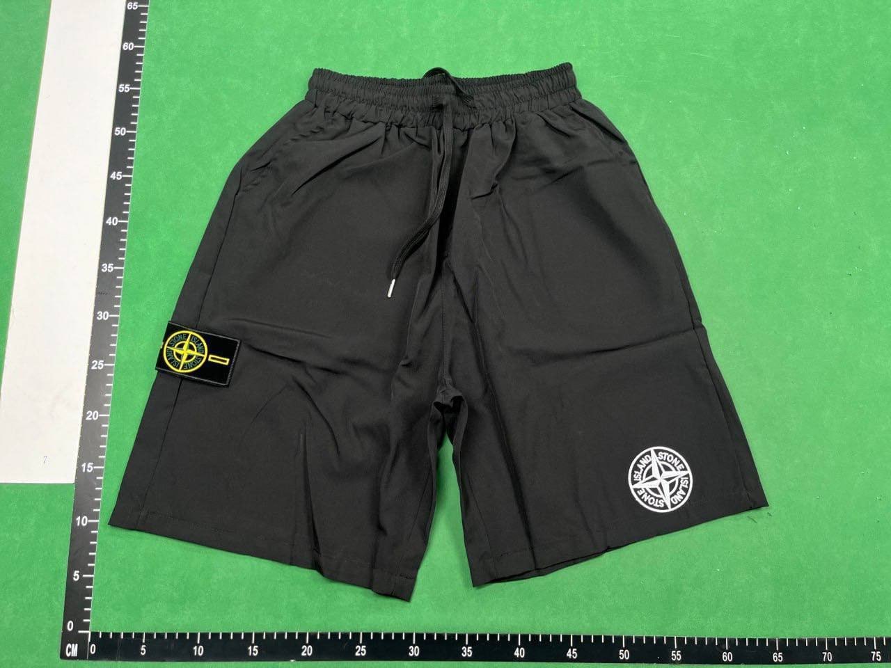 Stone Island Shorts  (35+)