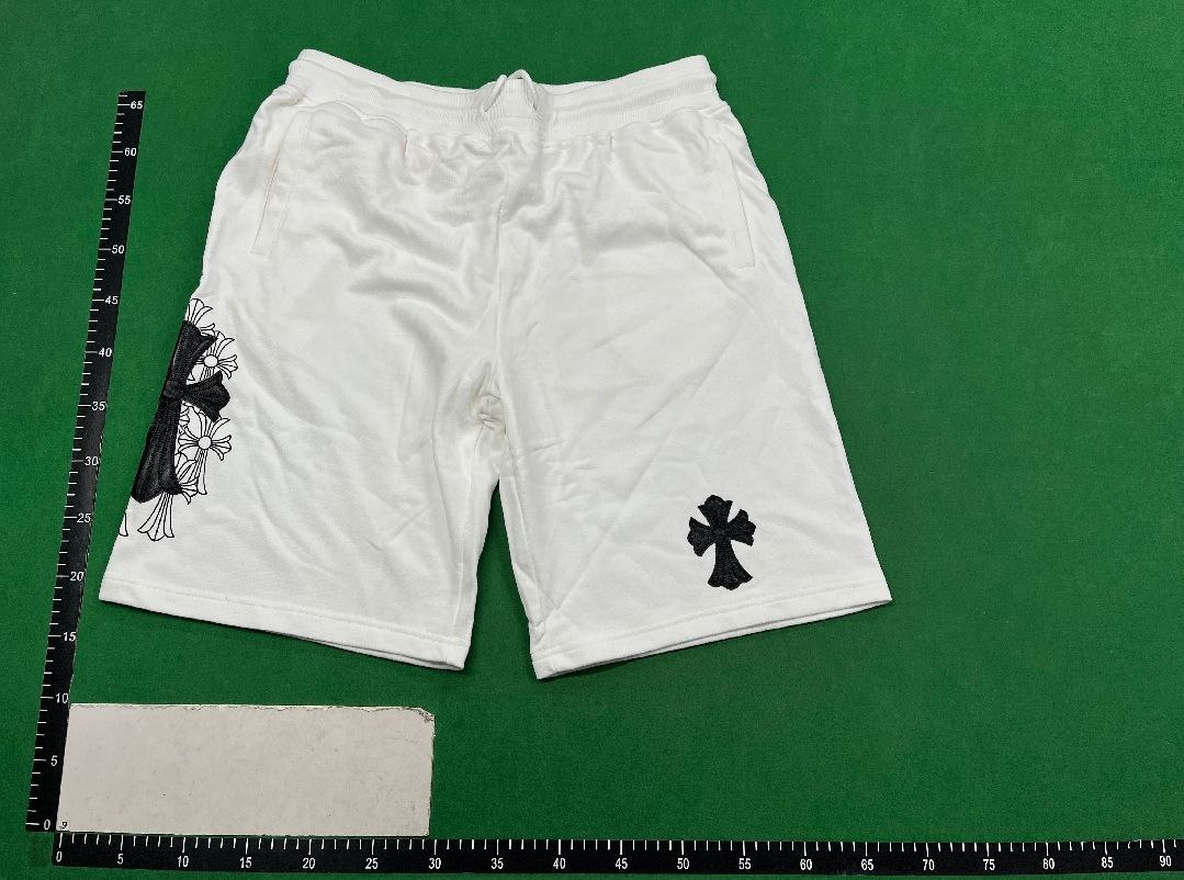  Chrome hearts shorts  (40 CP)