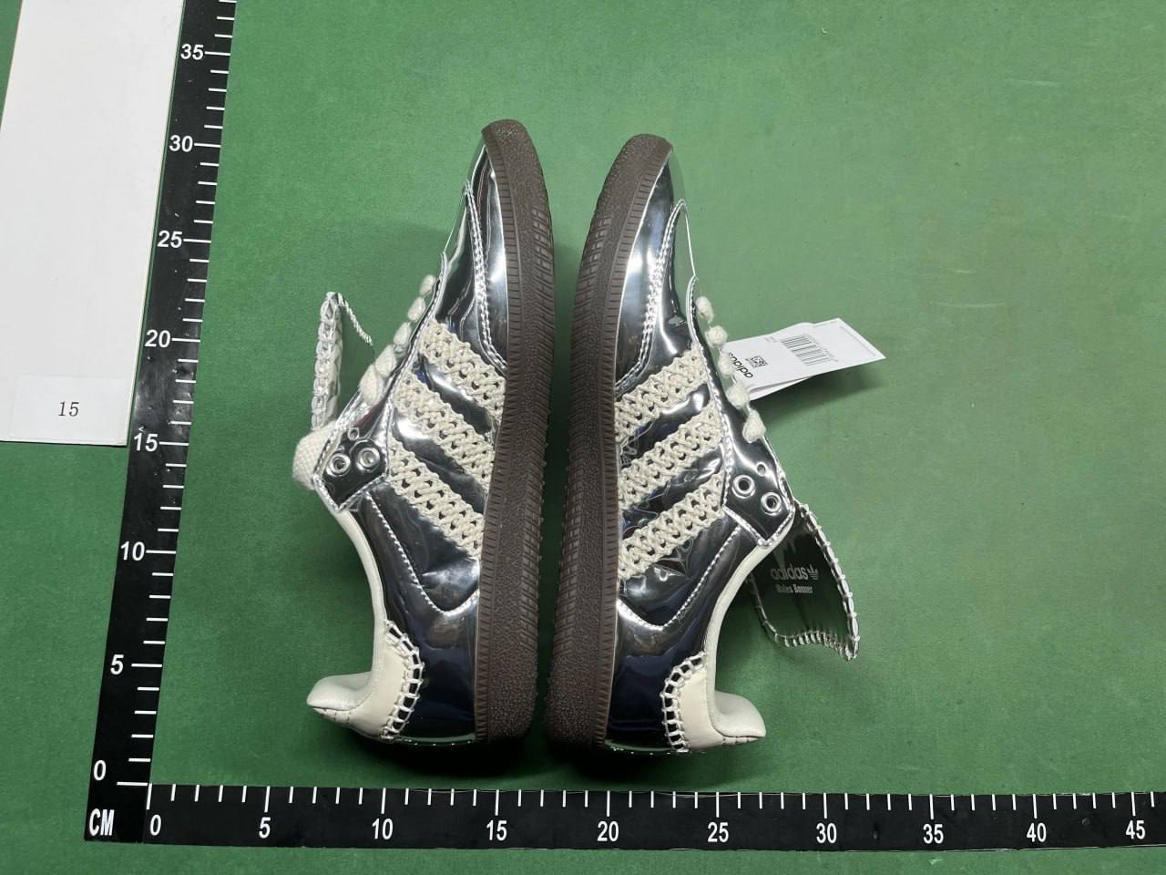 BF  adidas Gazelle lndoor