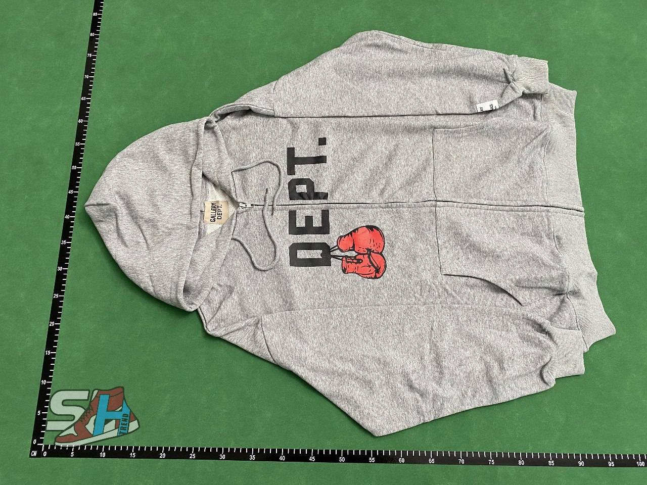  Gallery Dept Hoodies