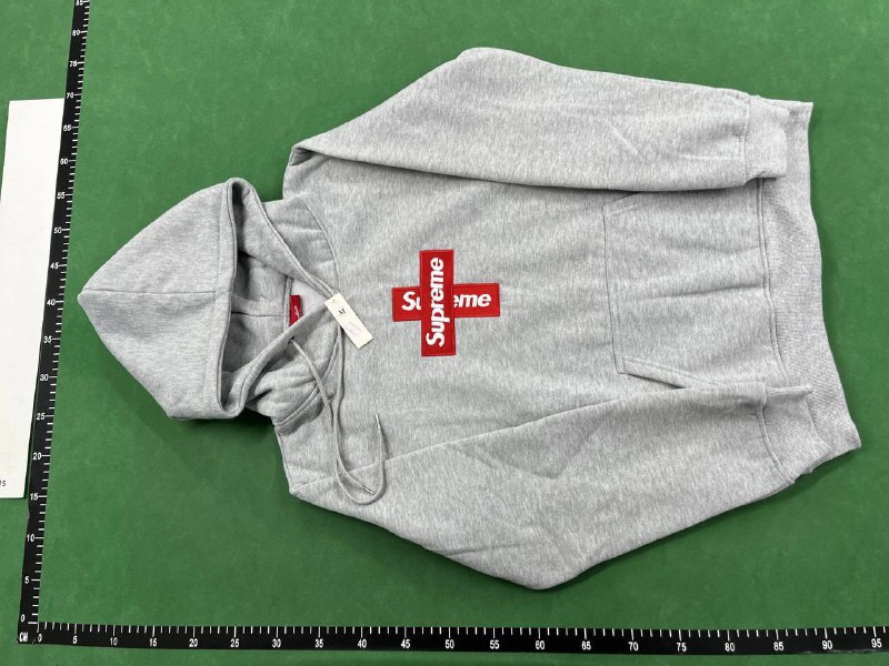  SUPREME HOODIES （20 styles）