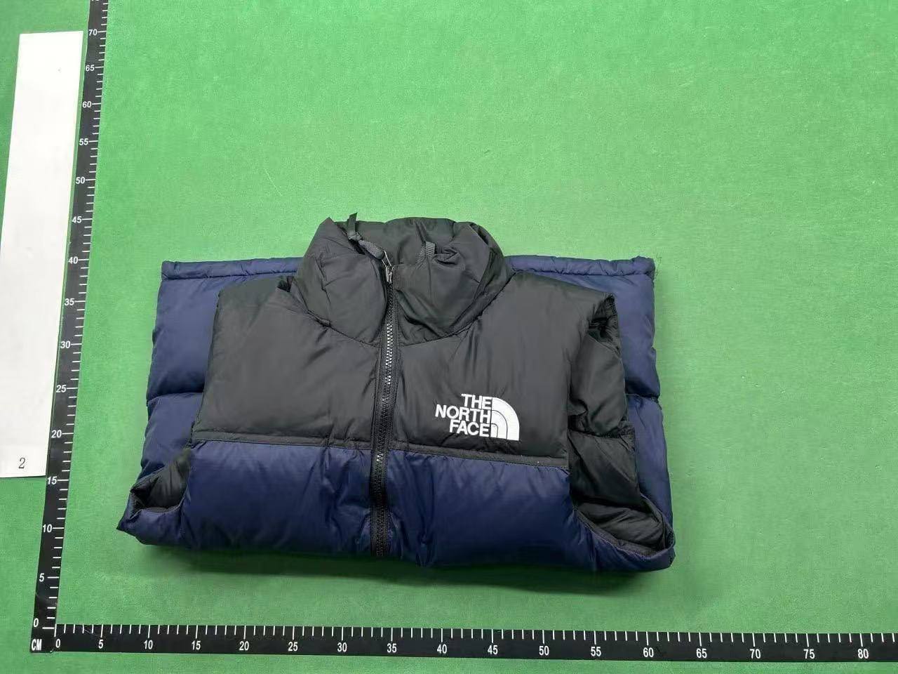 THE NORTH FACE VEST