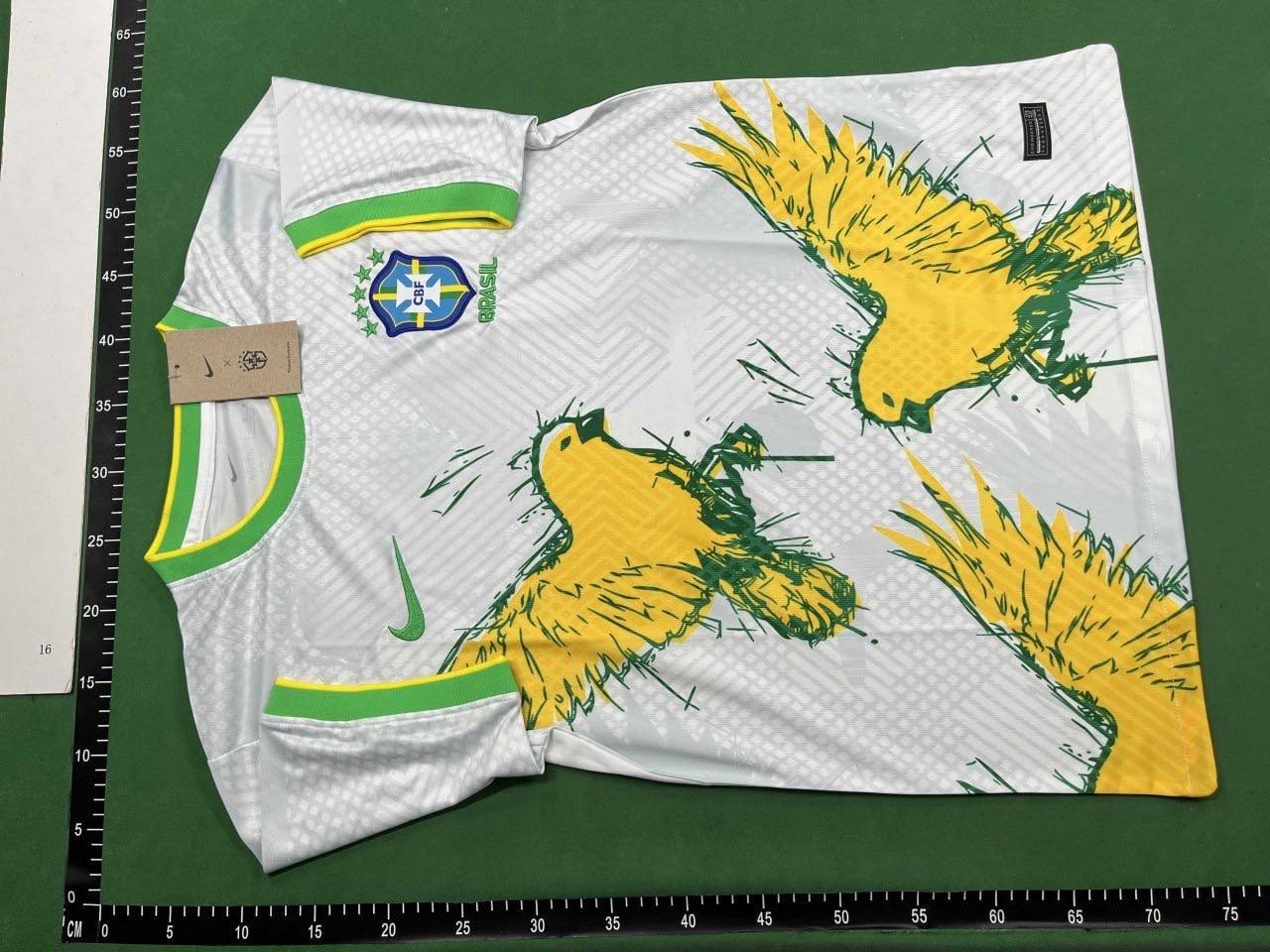 BRASIL TEES                                                                                                 