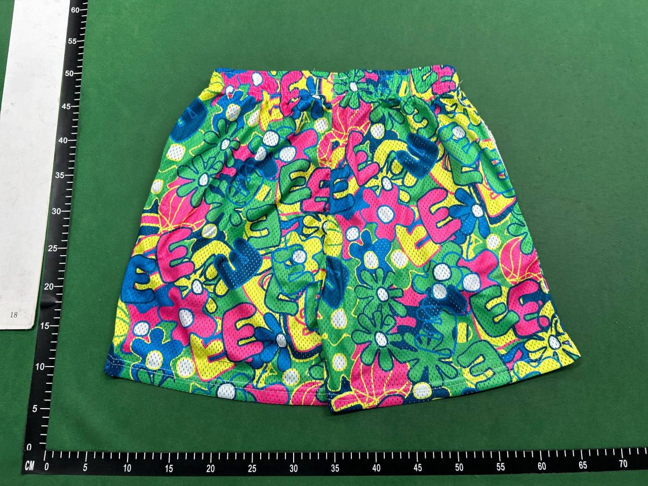  EE Shorts