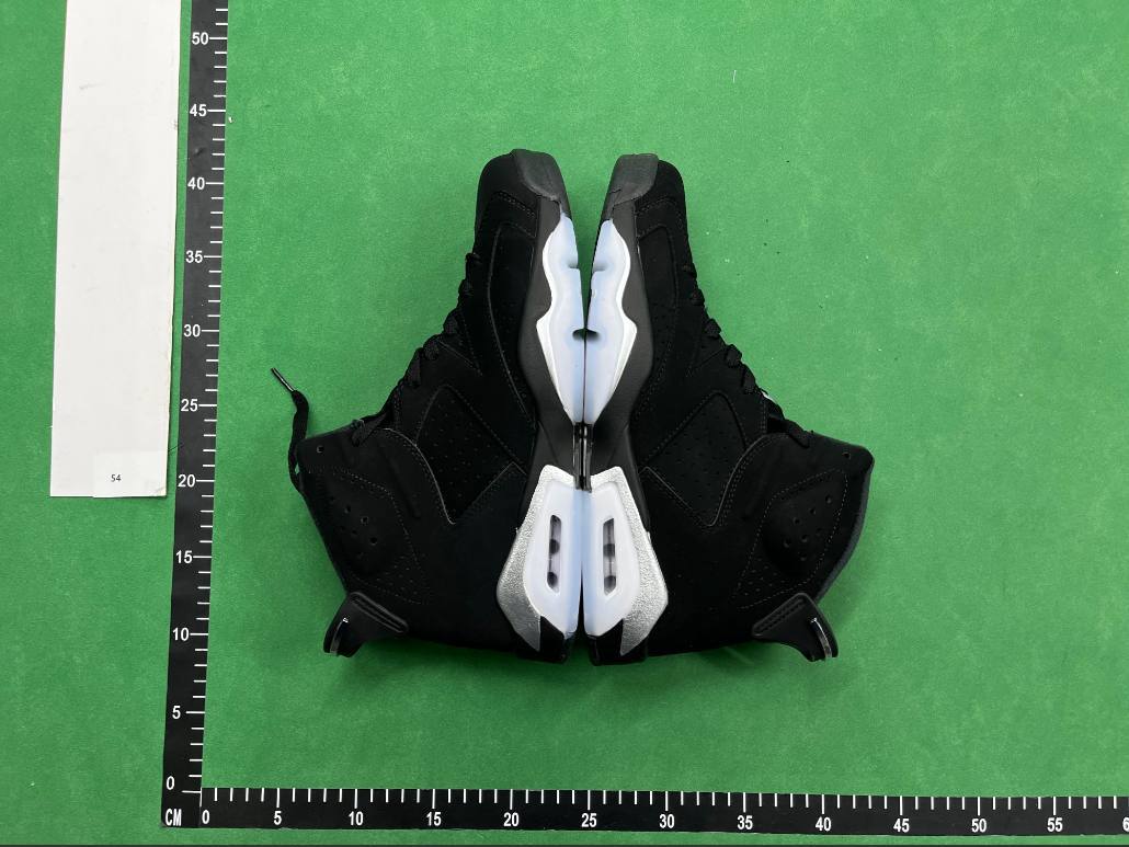  NIKE AIR JORDAN 6
