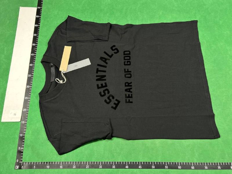  Essential T-shirts 