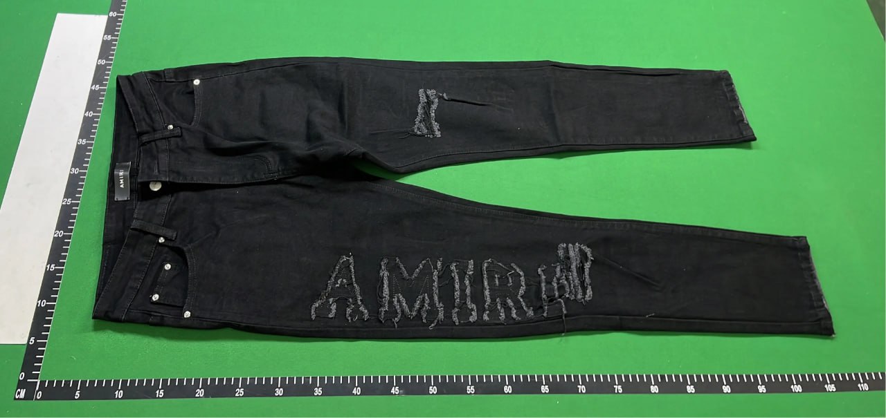  Amiri jeans
