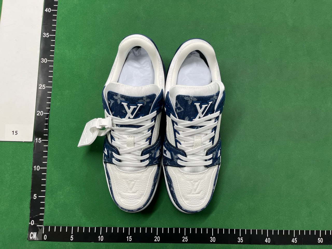  LV Skate