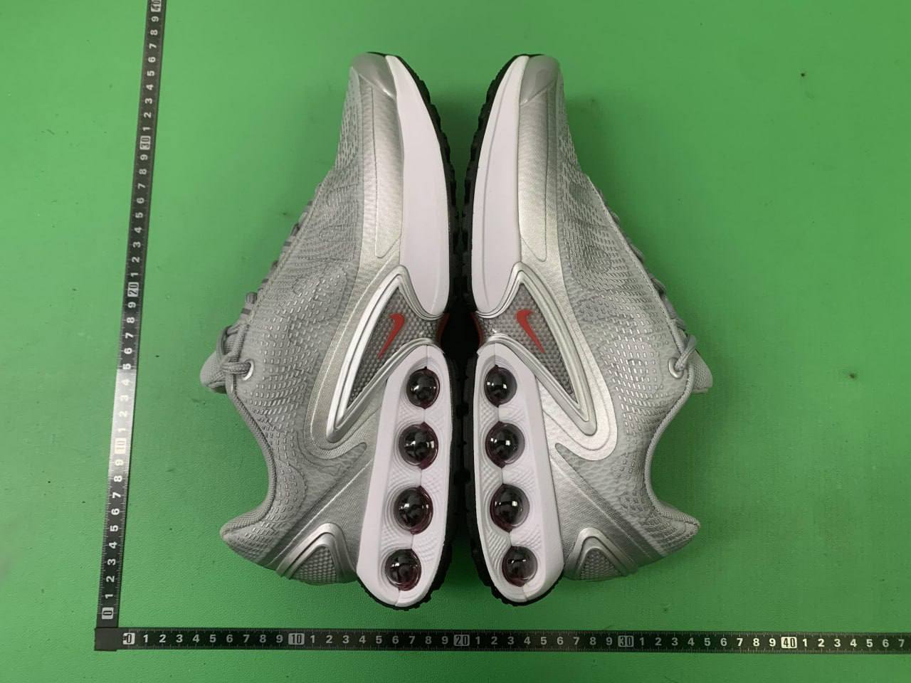 NIIke sports shoes