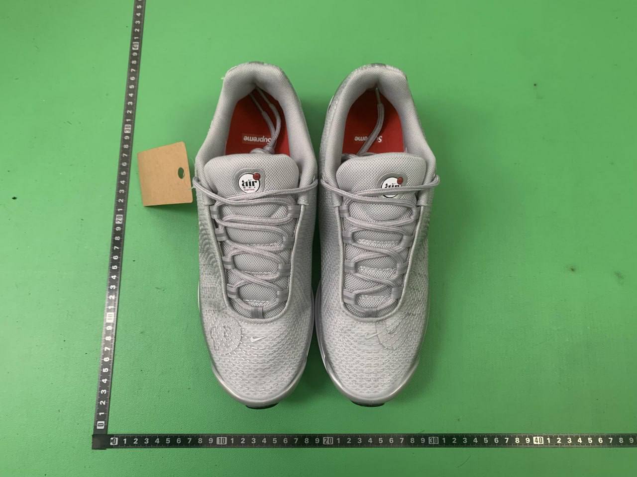 NIIke sports shoes