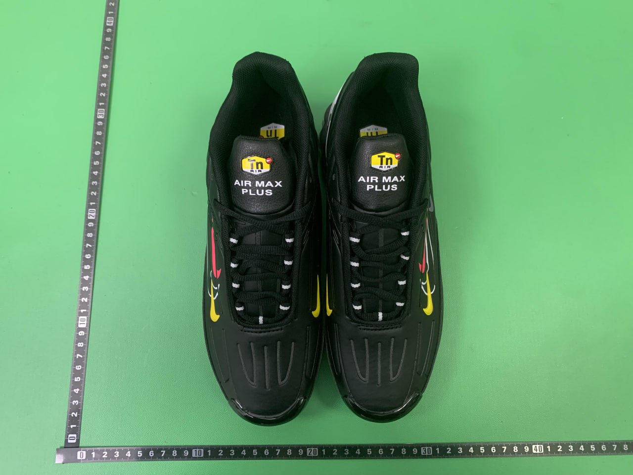   Nike Air Max Plus