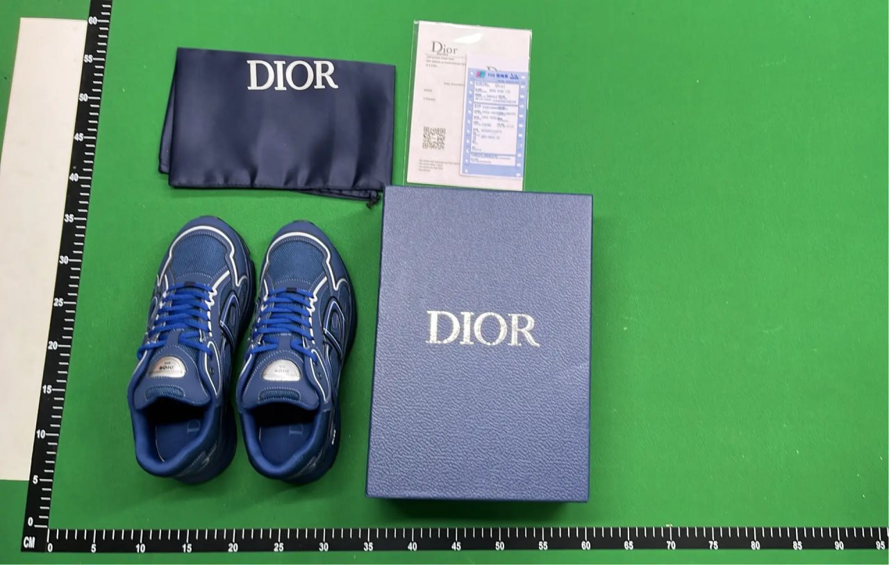 Dior B30