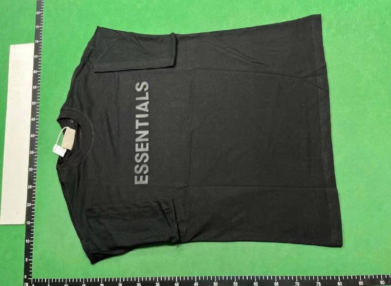  Essentials T-shirt
