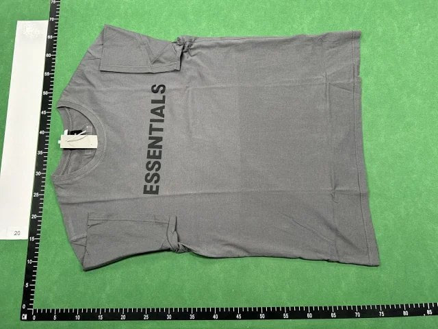  Essentials T-shirt