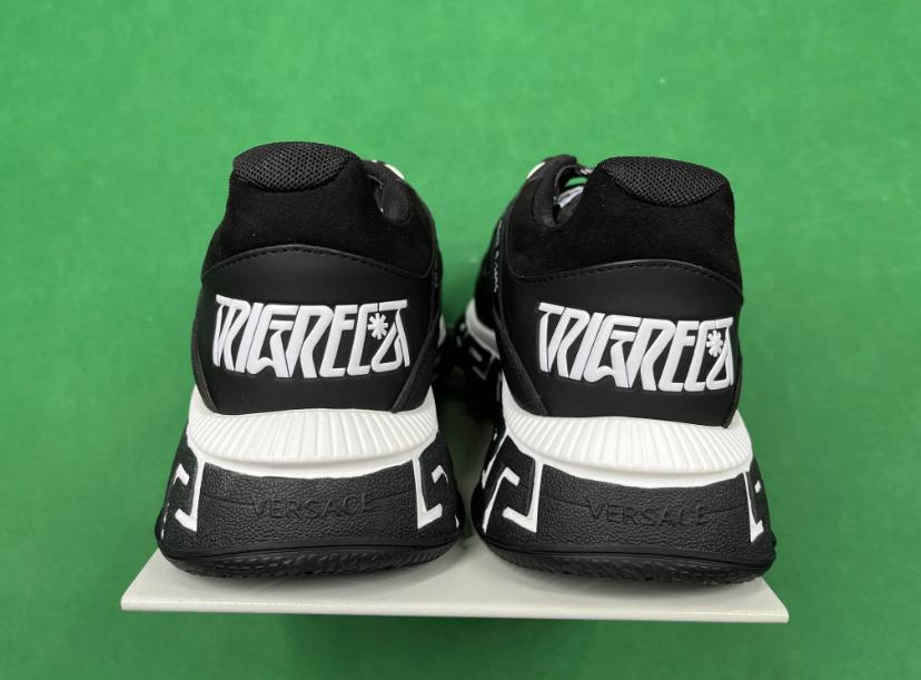 Versace Trigreca Low-Top Sneakers               