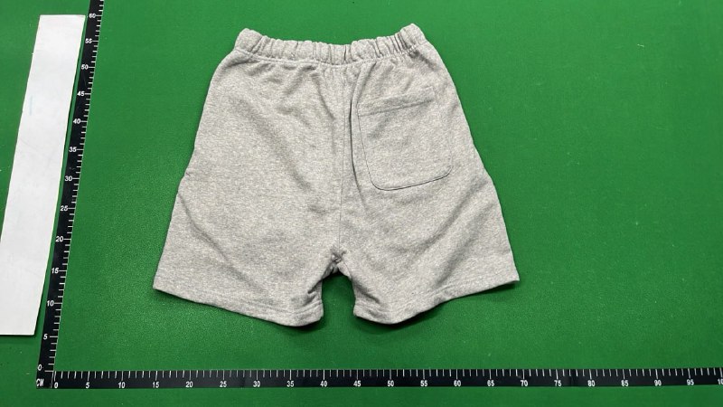 ESSENTIALS SHORTS