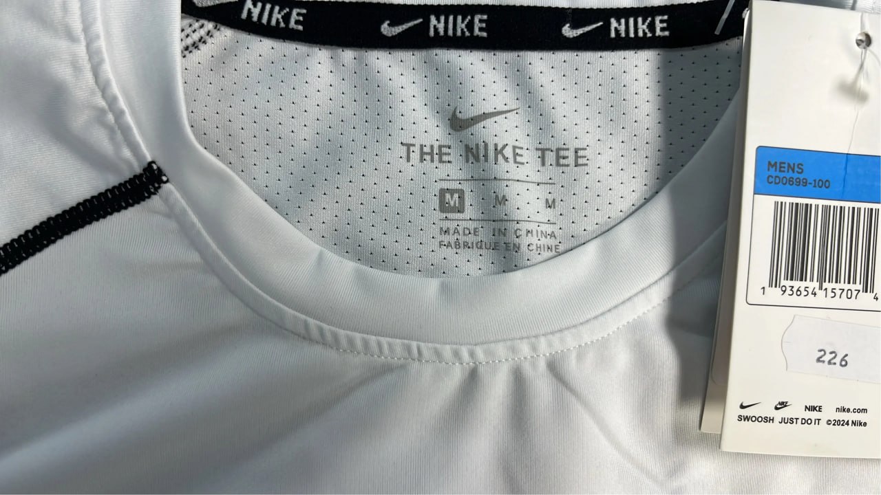  Nike training wear T-shirt vest  shorts  (40styles）