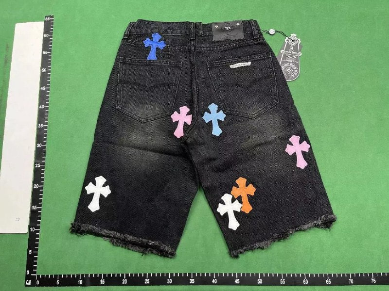 Chrome hearts denim shorts  (25 CP)