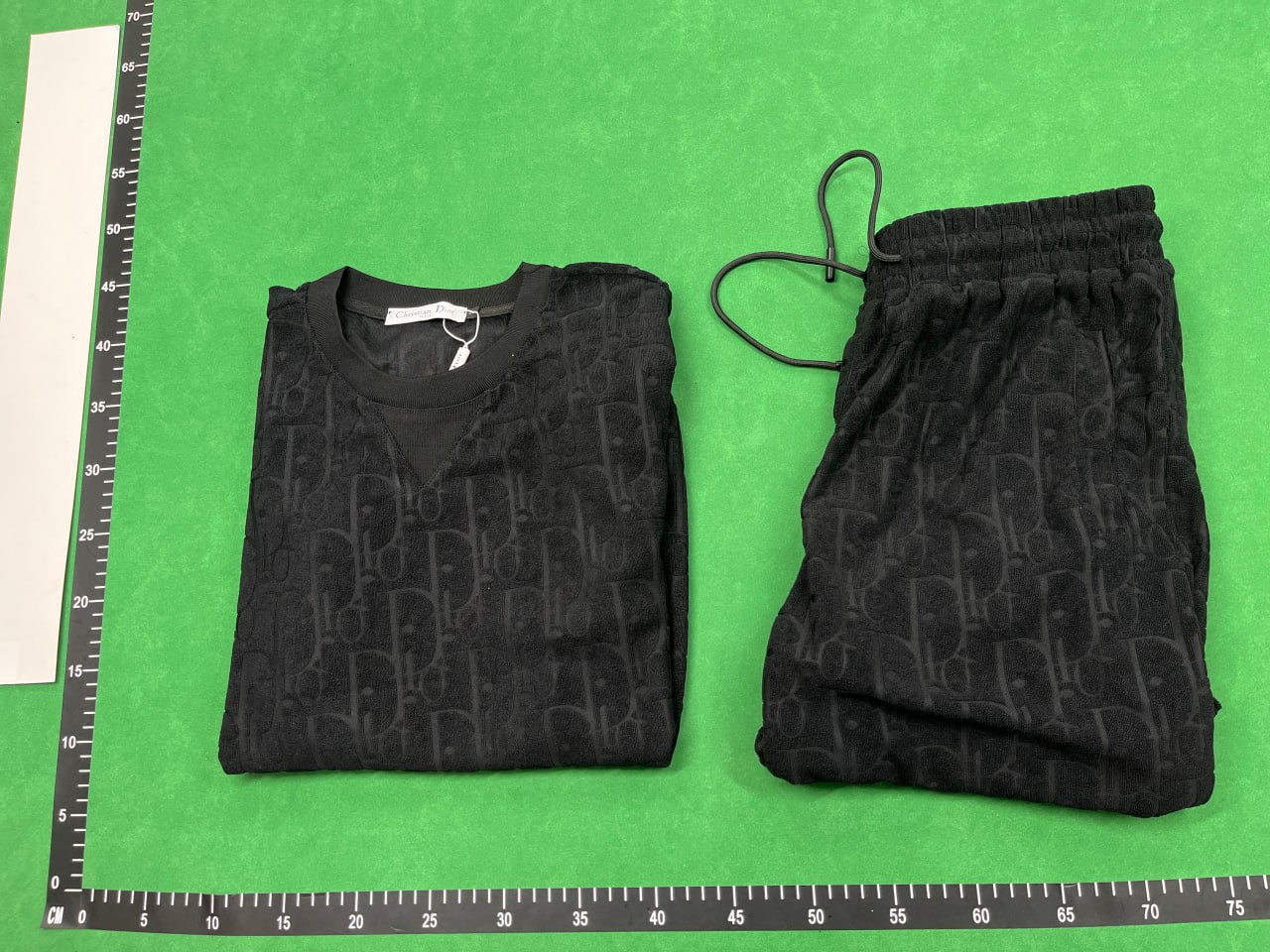 Gucci  Short Sleeve Suits