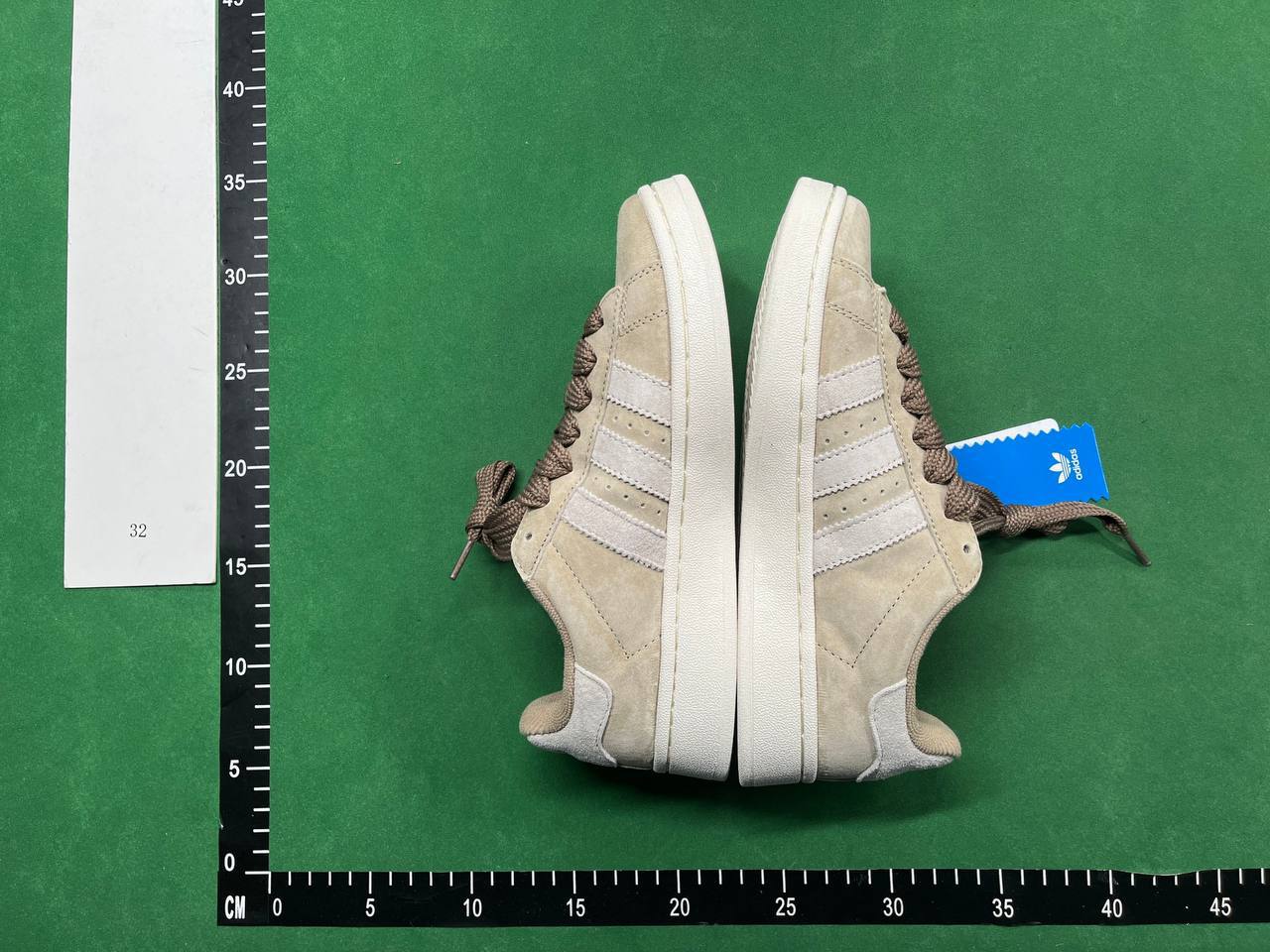 Adidas campus