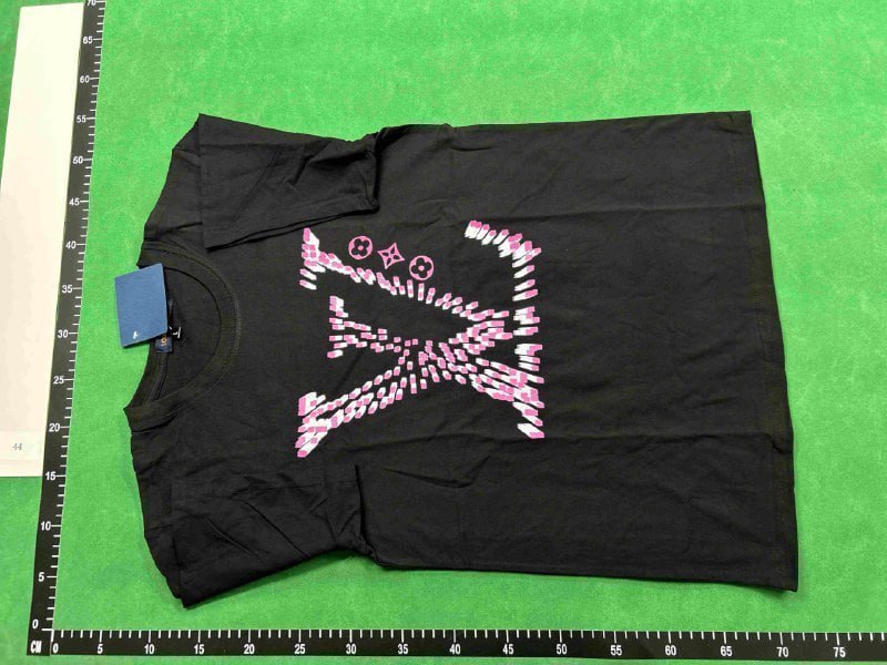 Louis Vuitton Suits