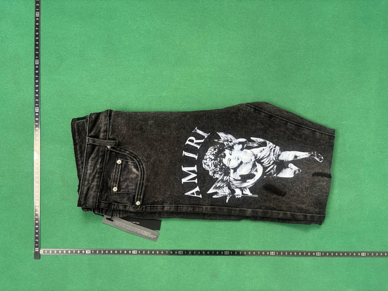 Amiri Jeans