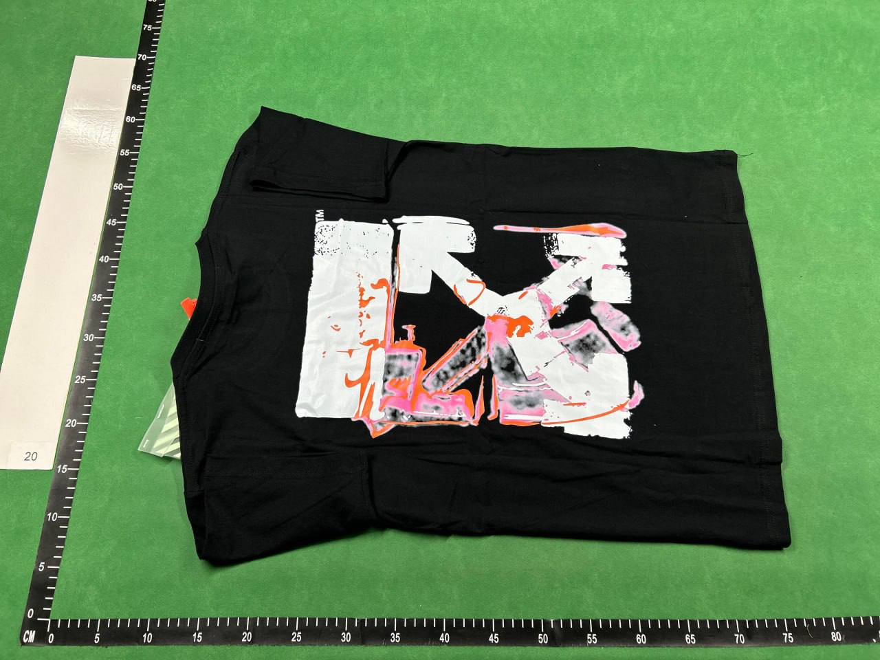 OFF W T-shirt