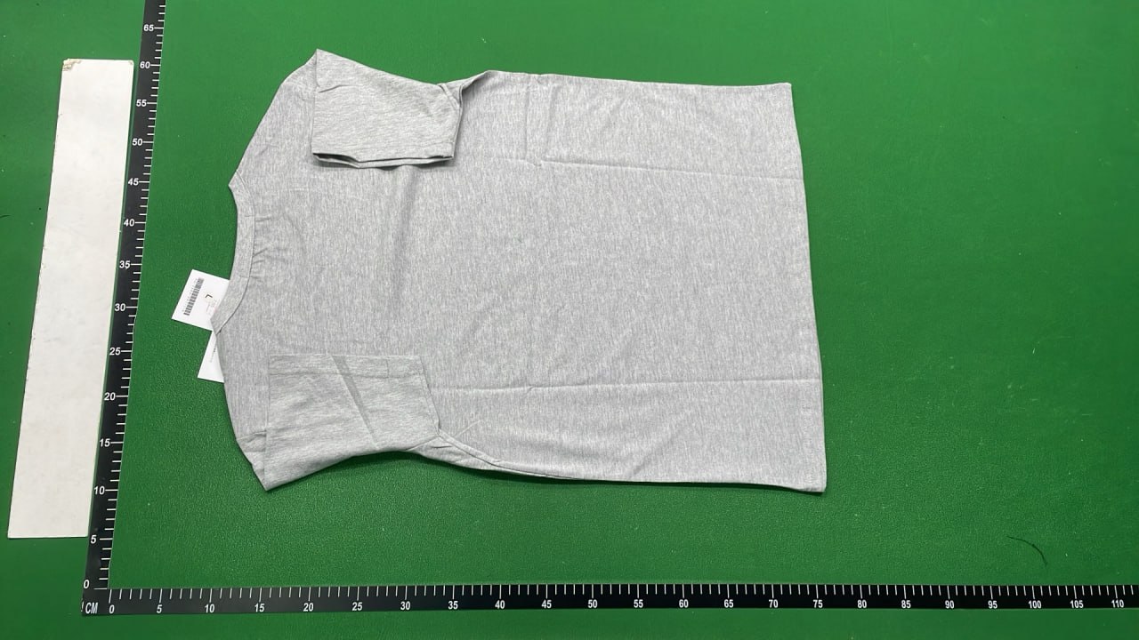   Comme Des Garçons Tee