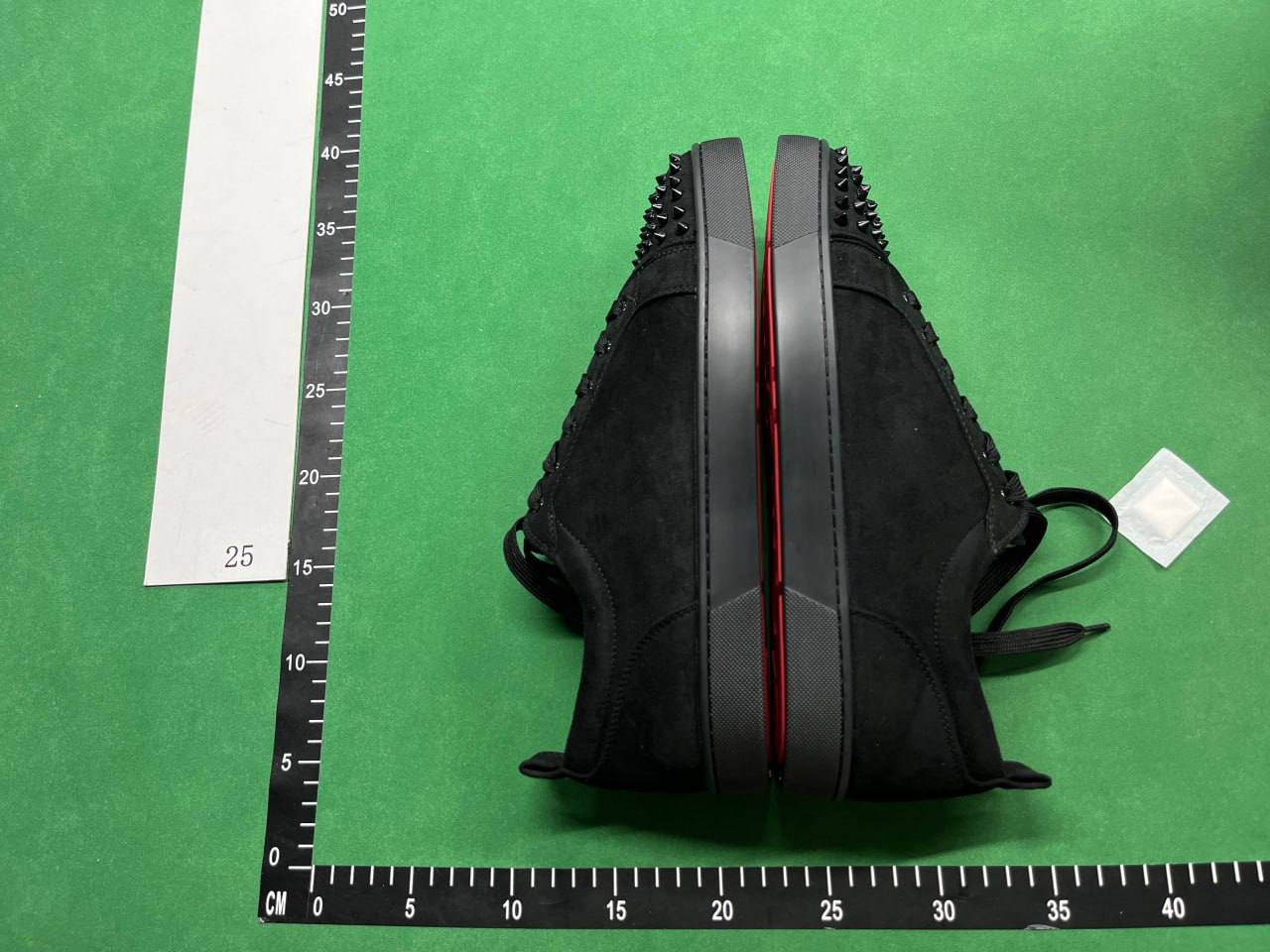  Christian Louboutin（40 style OG）